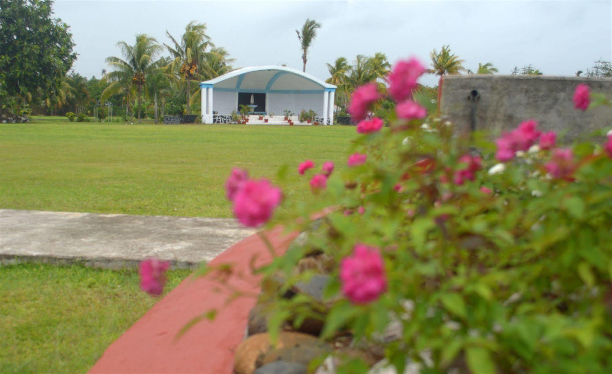 Tuana'i The St Therese Samoa Retreat And Accommodation المظهر الخارجي الصورة